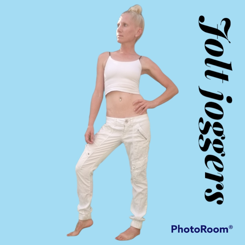 Jolt white pants size 3
